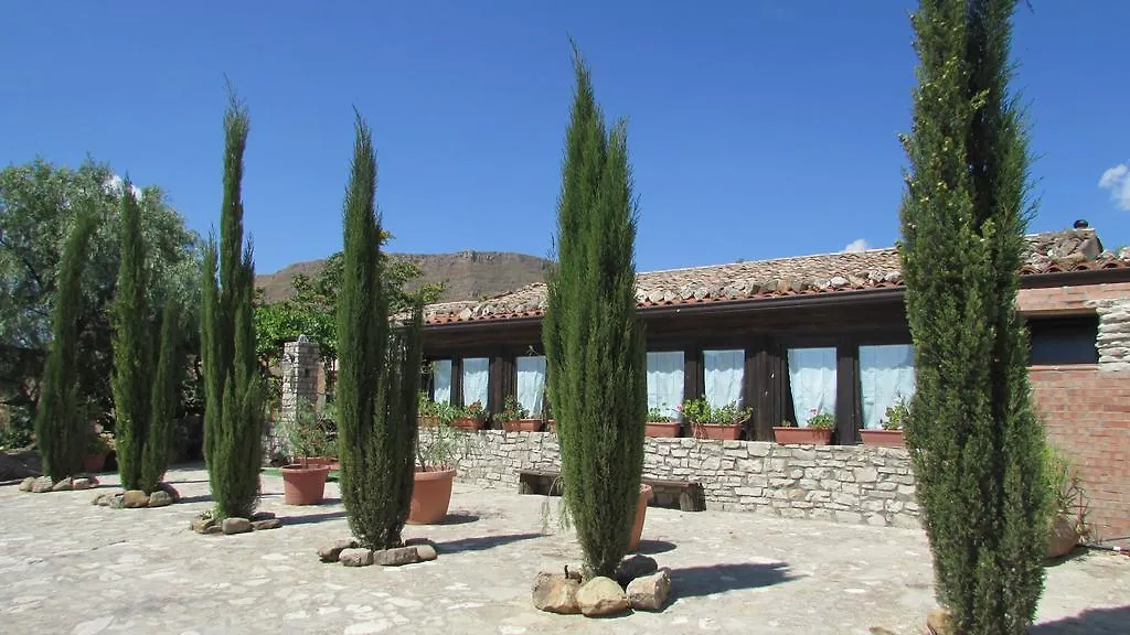 גנג'י Agriturismo Capuano